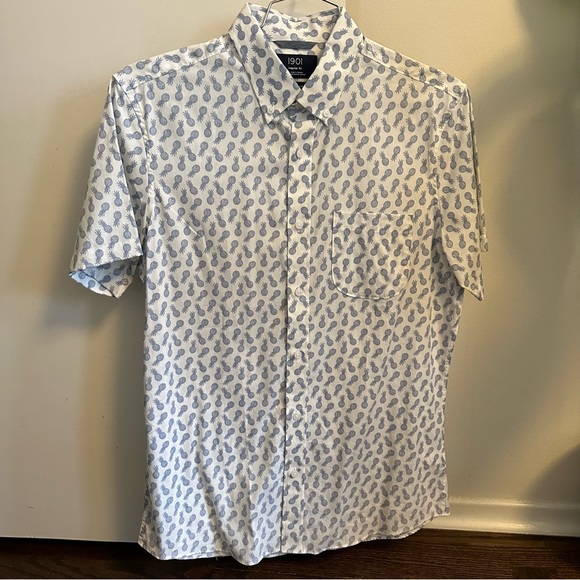 1901 button down - Picture 1 of 3